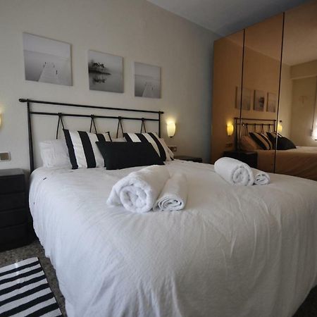 Apartamento Frente Al Mar Valencia Buitenkant foto