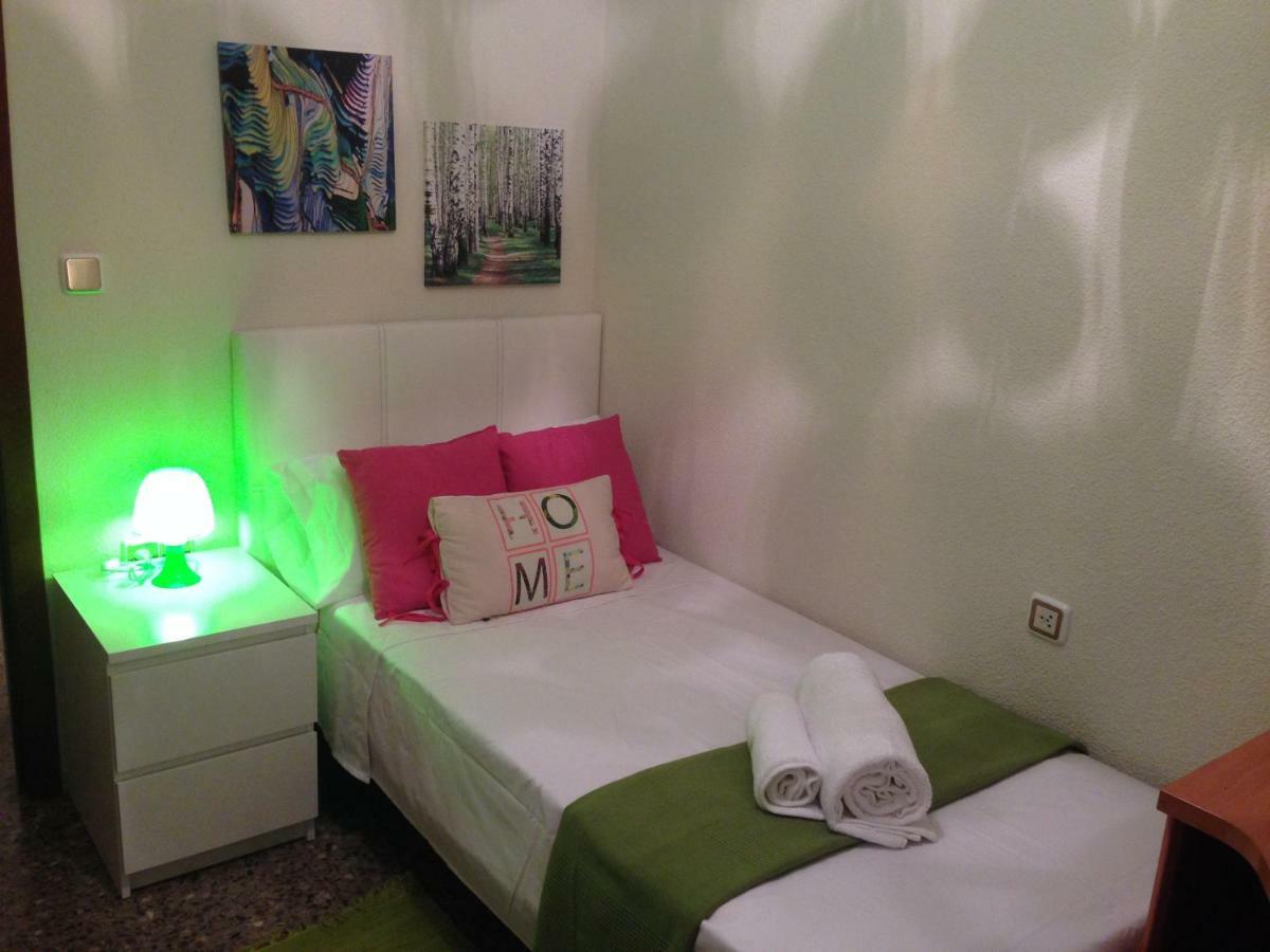 Apartamento Frente Al Mar Valencia Buitenkant foto